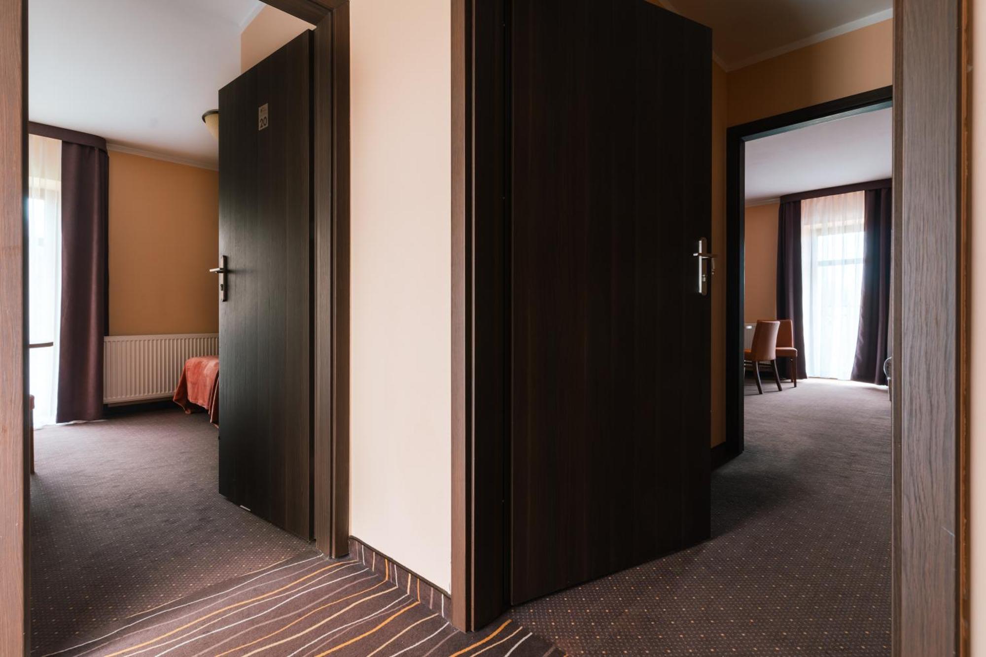 Hotel Pod Figura Огродзенец Номер фото